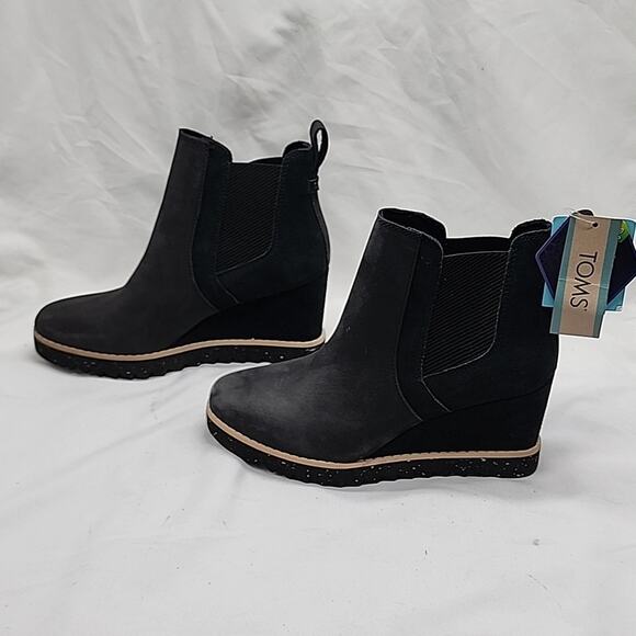 TOMS MADDIE BLACK/LEATHER/SUEDE PULL UP BOOTS WATERPROOF WEDGE LADIES 7🔥NWOB🔥 - Picture 5 of 16